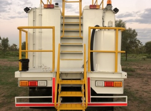 Service truck - mine spec 3