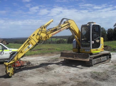 Sumitomo 8.5T Excavator 1