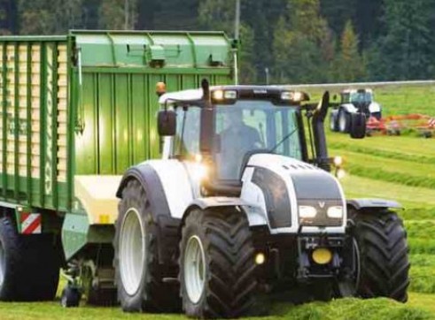 T132 & T152 Direct Series Valtra Tractor