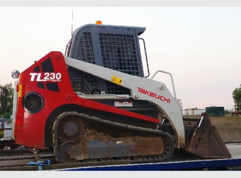 TAKEUCHI TL 230 TRACK LOADER 2