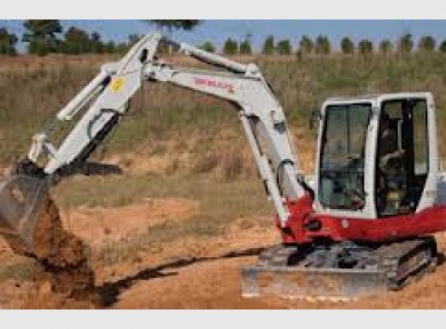 takeuchi TL220 track loader 2