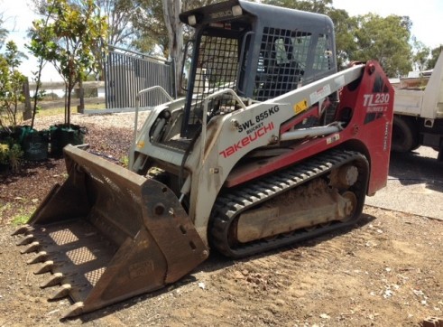 Takeuchi TL230 Bobcat 1