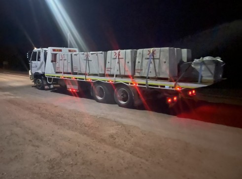 12T Tilt tray truck 4