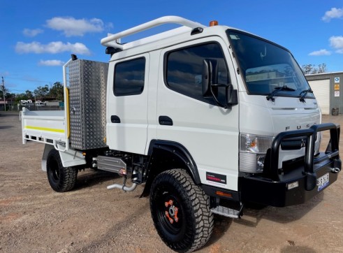 4x4 Crew Cab Tipper Truck 6