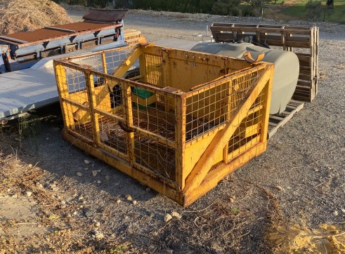 Tool Carrier 9