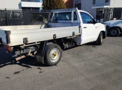 Toyota Hilux Workmate 2015-duplicate 2