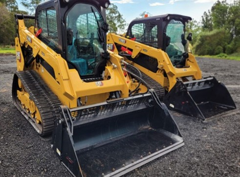Tracked Loaders 50-60 HP