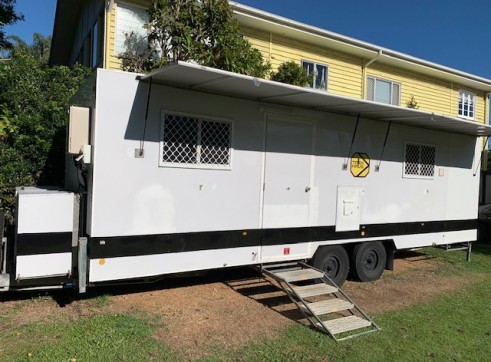 Mobile Accommodation - Trailer Mounted 1