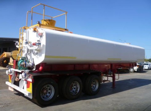 Tristar Triaxle 32KL Semi Water Tanker 