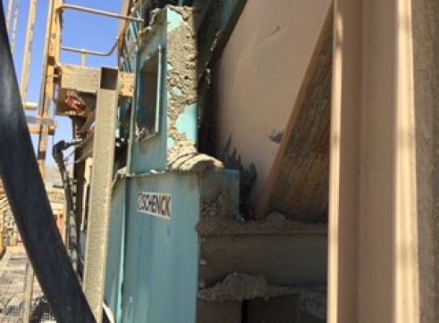 Twin Deck Schenk Screen 3