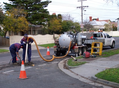 Vacuum Excavation 