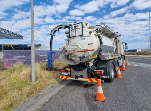 8000L Vacuum Truck