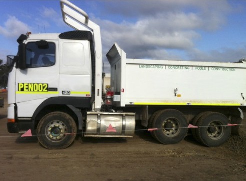 Volvo 10 tonne tipper