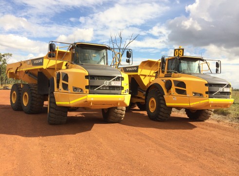 Volvo A40F Dump Truck 1