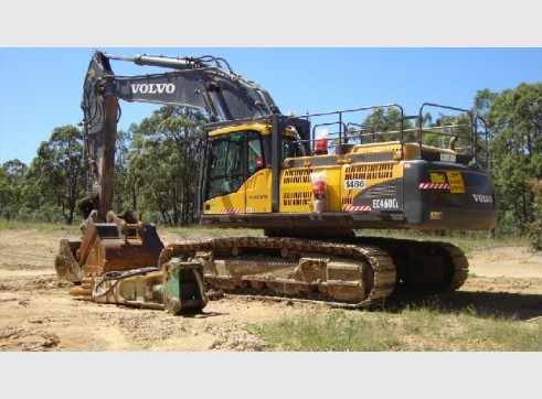 Volvo EC 460CL  Excavator 1