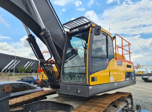 30T to 50T Excavators 2