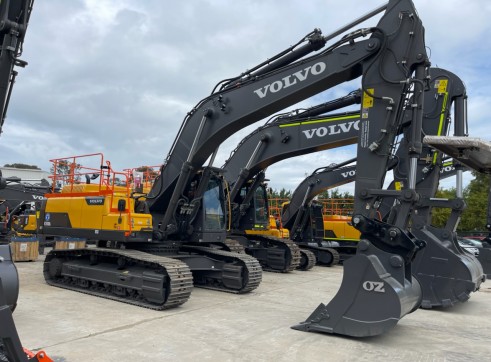 30T to 50T Excavators 3