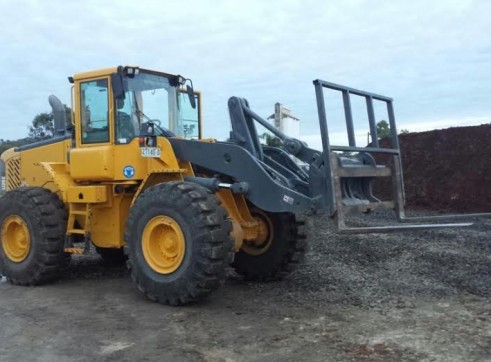 Volvo L120 E Loader x2 2