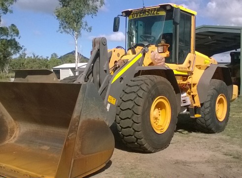 Volvo L120F Loaders