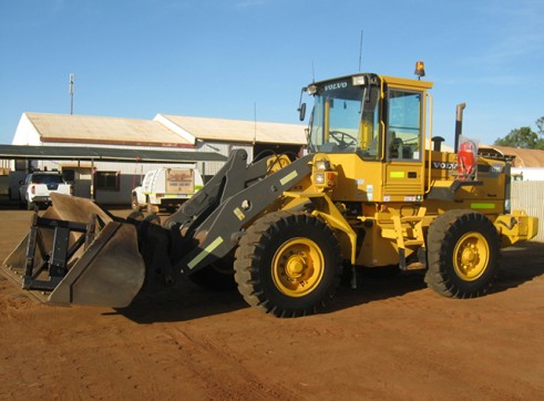 Volvo L70C Wheel Loader  1