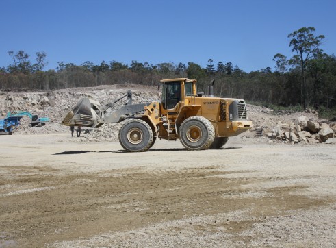 Volvo Loader  2