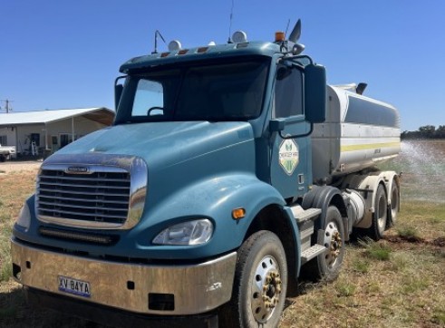 16KL Water Truck 2
