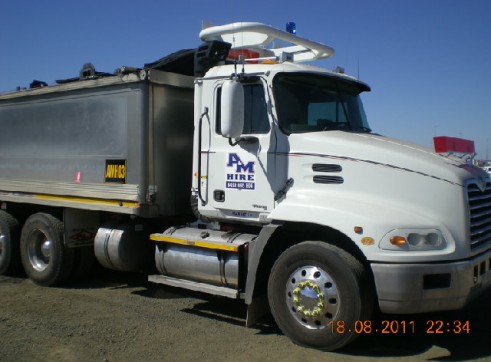 Water Truck & Tipper 1