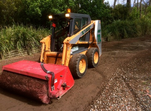 Wheeled Skidsteer 2