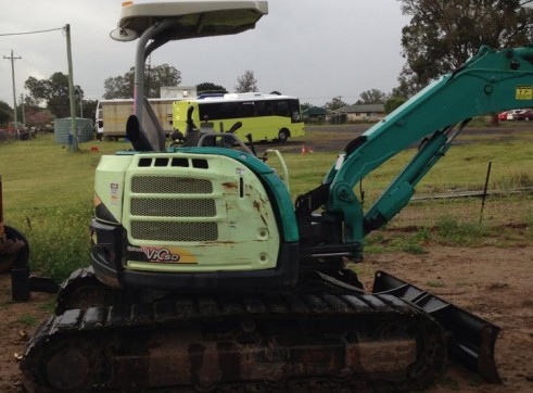 Yanmar Vio 1050 5t Excavator 3