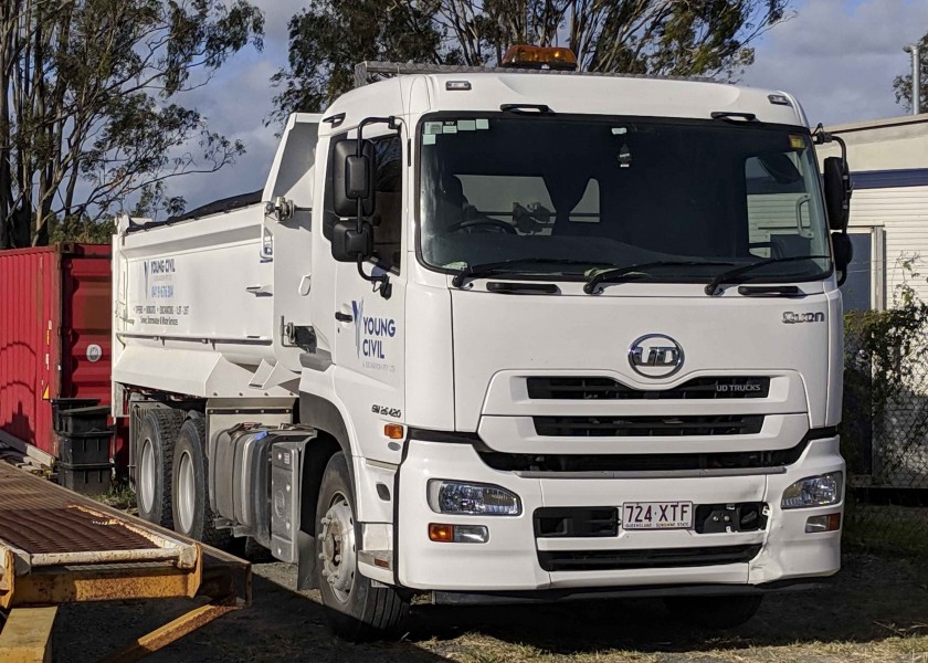 10m Isuzu Tipper 3