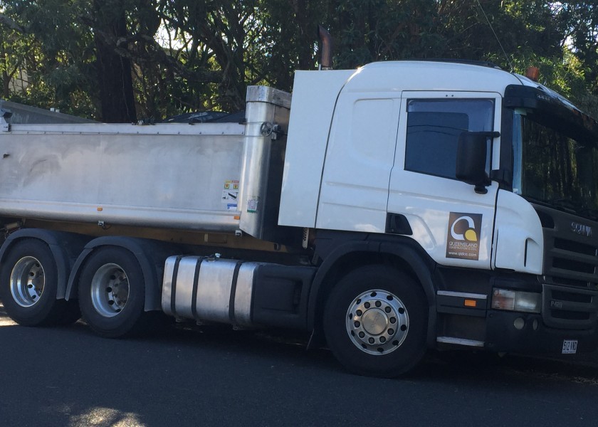 10m Scania Tipper  1