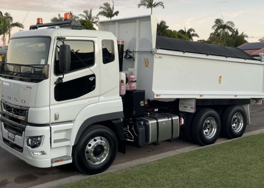 10M Tippers 1