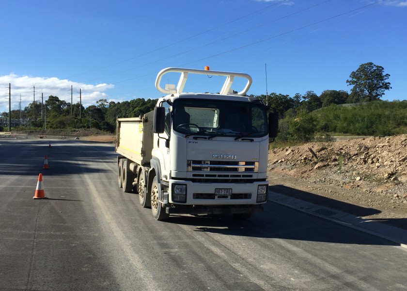 10m3 Isuzu Tipper 1