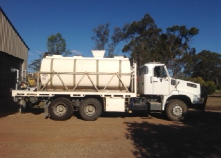 12000LT WATER TRUCK FOR HIRE 2