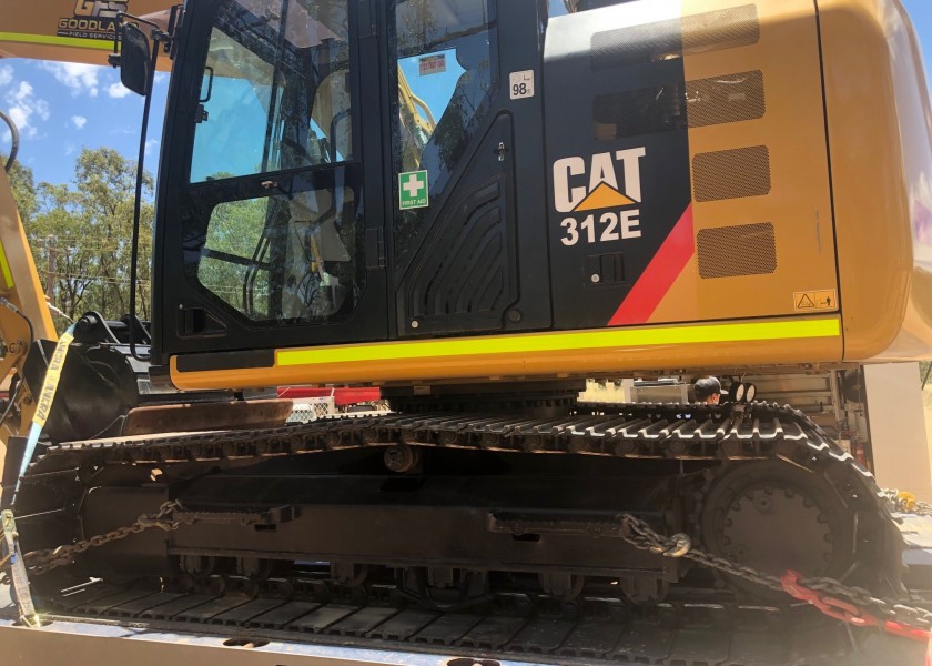 12t Excavator 3