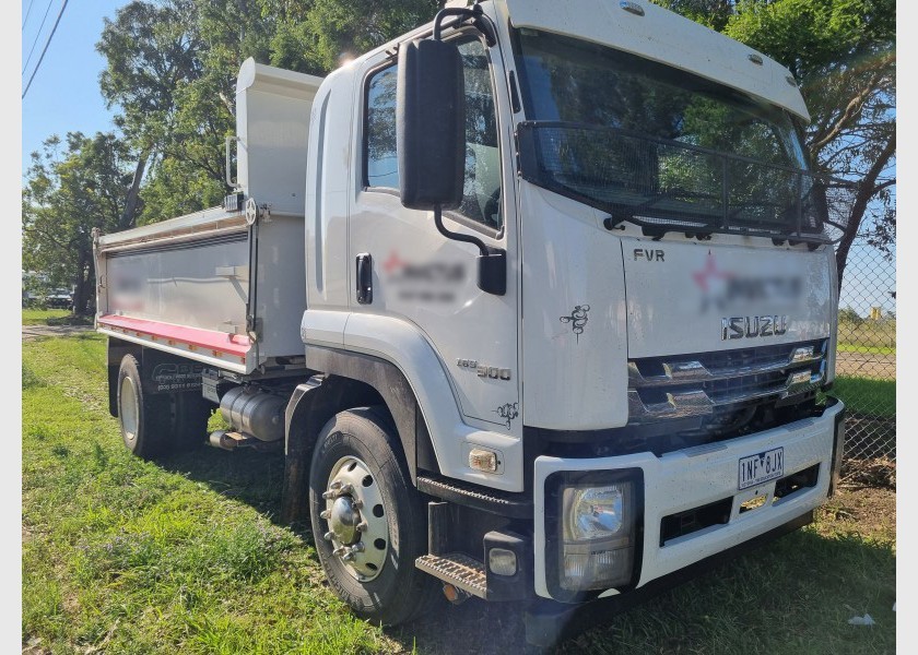 12T Tipper - civil / mine spec 1
