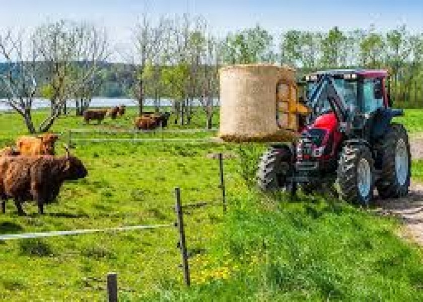 135HP Valtra Tractor 3