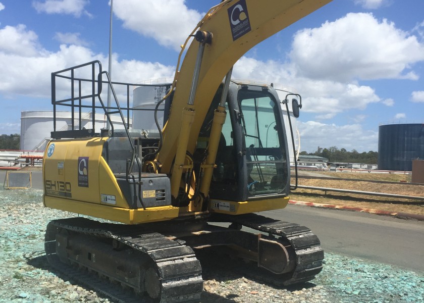 13T Sumitomo Excavator 1