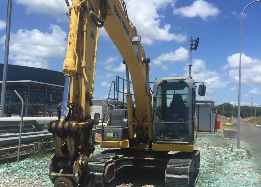 13T Sumitomo Excavator 2