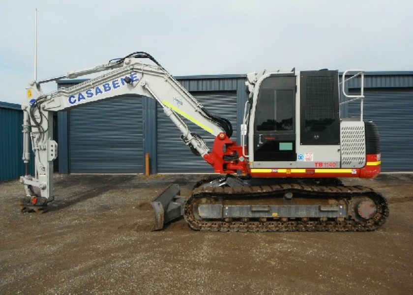 14.5 ton Excavator 1