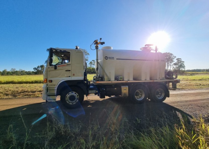 14,000 Litre Water Truck 3