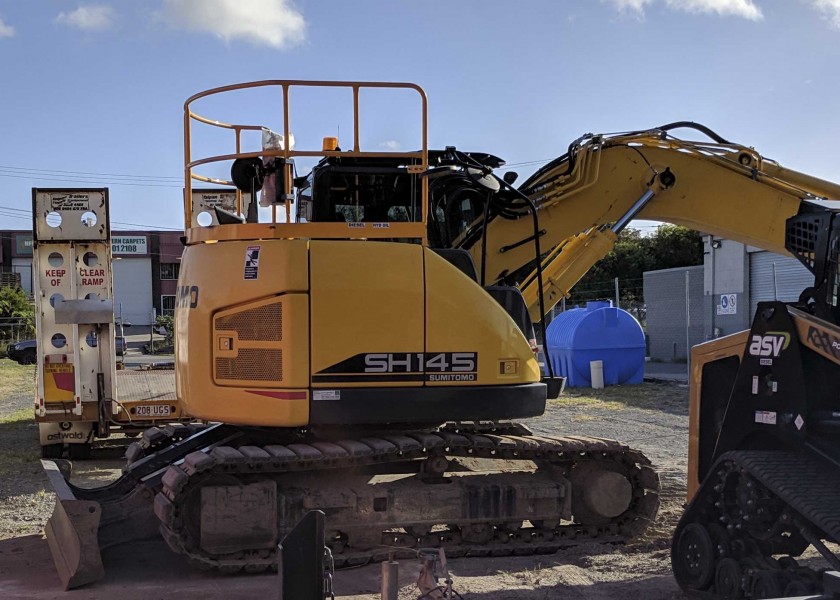 14.5T Sumitomo Excavator 1