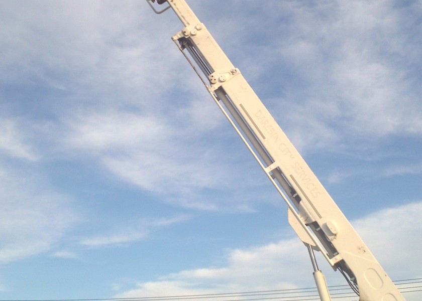 14m EWP / Cherry Picker 1