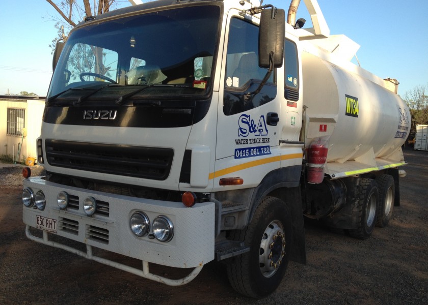 15,000L Isuzu Giga 385 Water Truck w/ Mine Spec 2