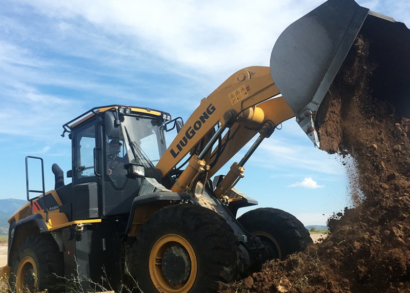 15 Tonne Wheel Loader 1