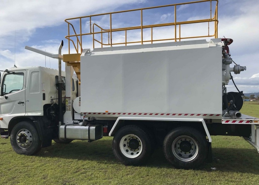 15,000L Watercart Hino 1