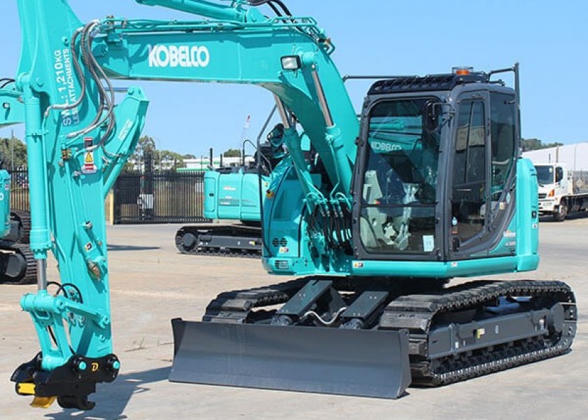 15T Kobelco Excavator 1