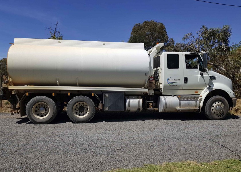 16,000L CAT Water Truck 2