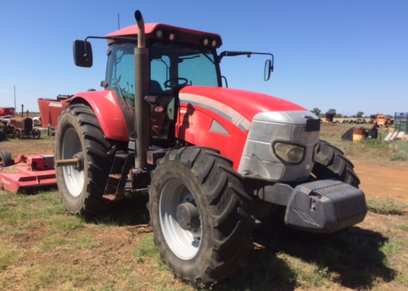 160HP 4WD McCormick Tractor 1