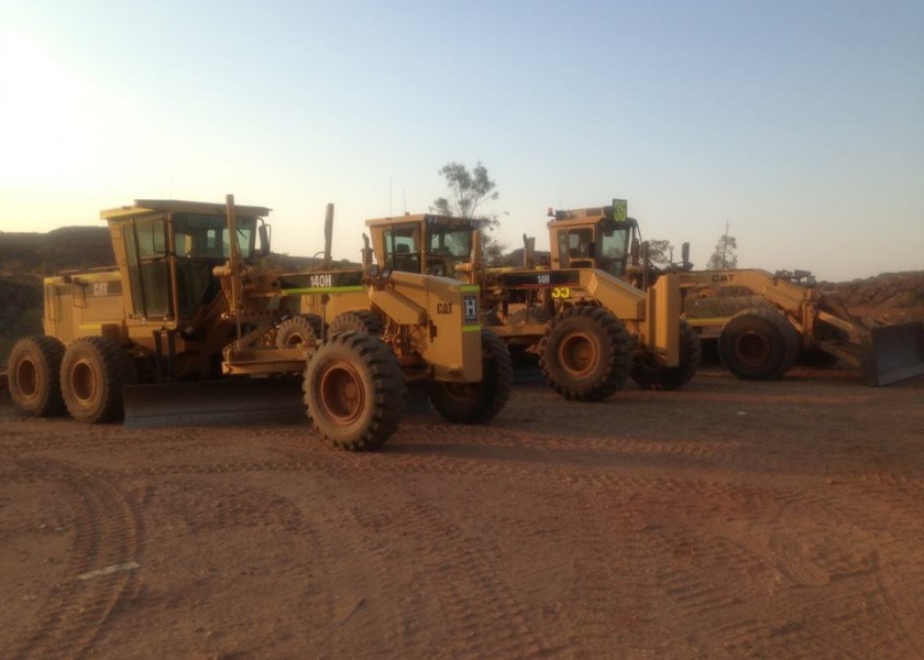 16G Caterpillar Grader 1